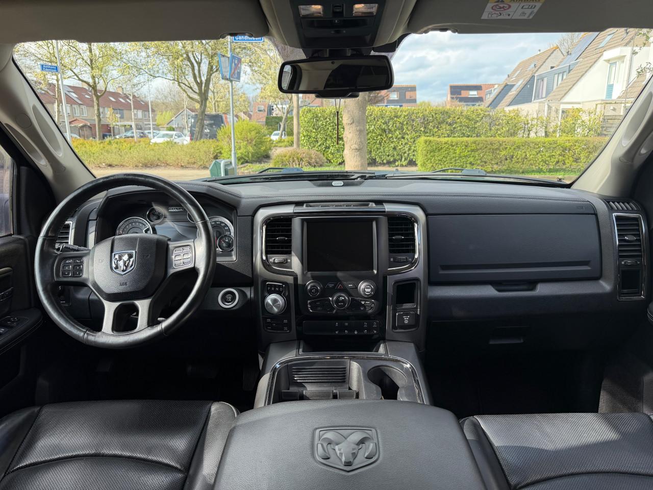 Dodge Ram 1500 Sport  5.7 Hemi 2016