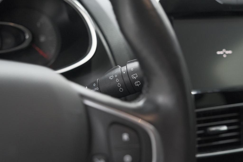 Renault Clio estate tce 90 intens | navigatie | parkeersensoren | half lede