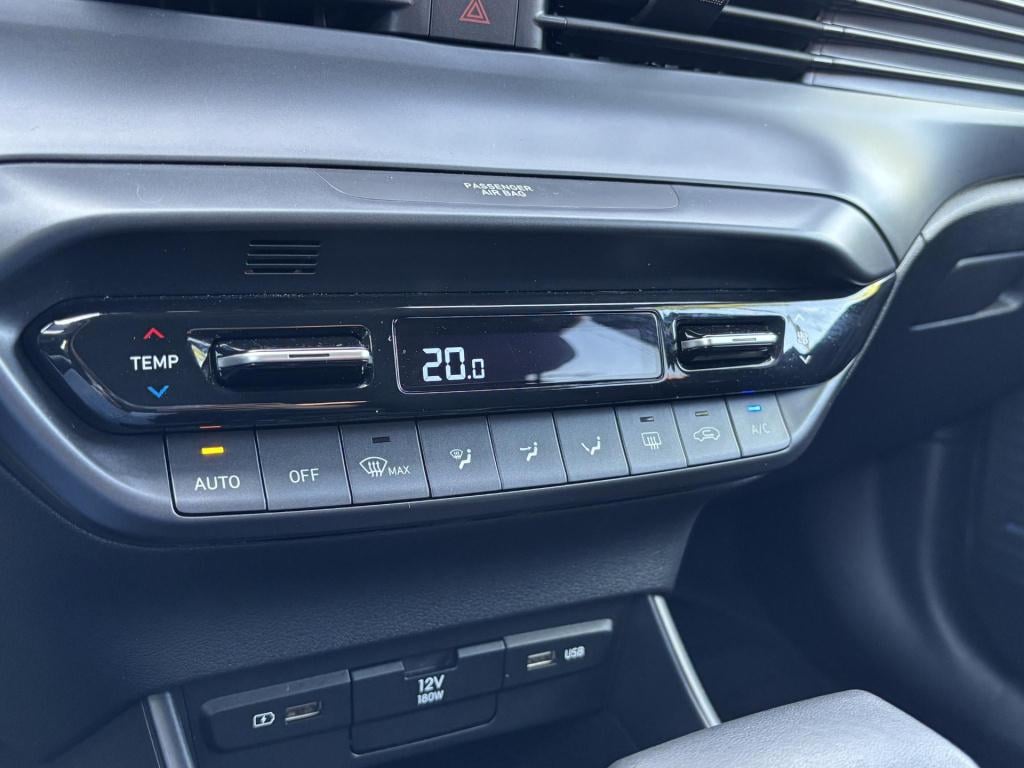 Hyundai Bayon 1.0 t-gdi premium automaat, nl-auto incl. trekhaak!