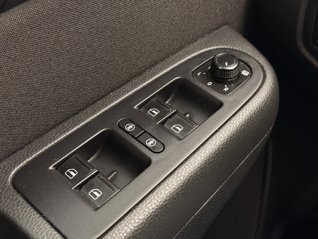 Seat Alhambra 1.4 tsi style 7p. | stoelverwarming | achteruitrijcamera | ke