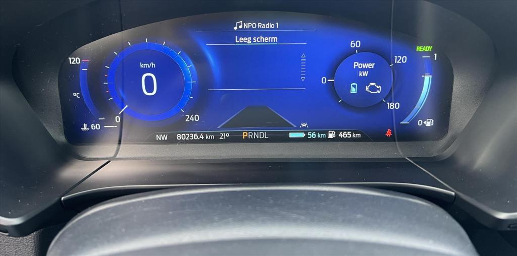 Ford Kuga 2.5 phev e-cvt 225pk st-line x , trekhaak , winterpack ( voorruit