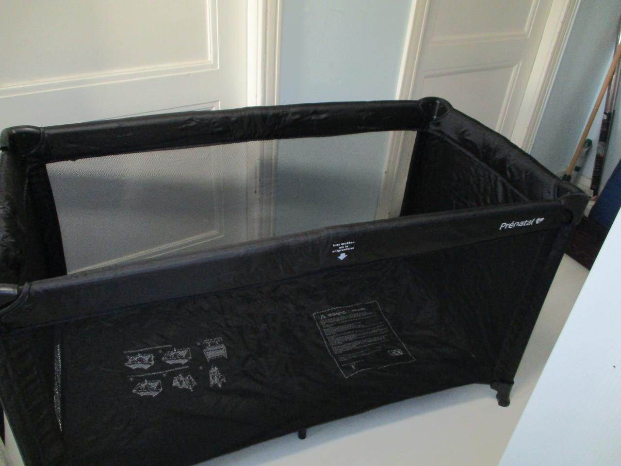 Te koop Prenetal campingbedje met matras