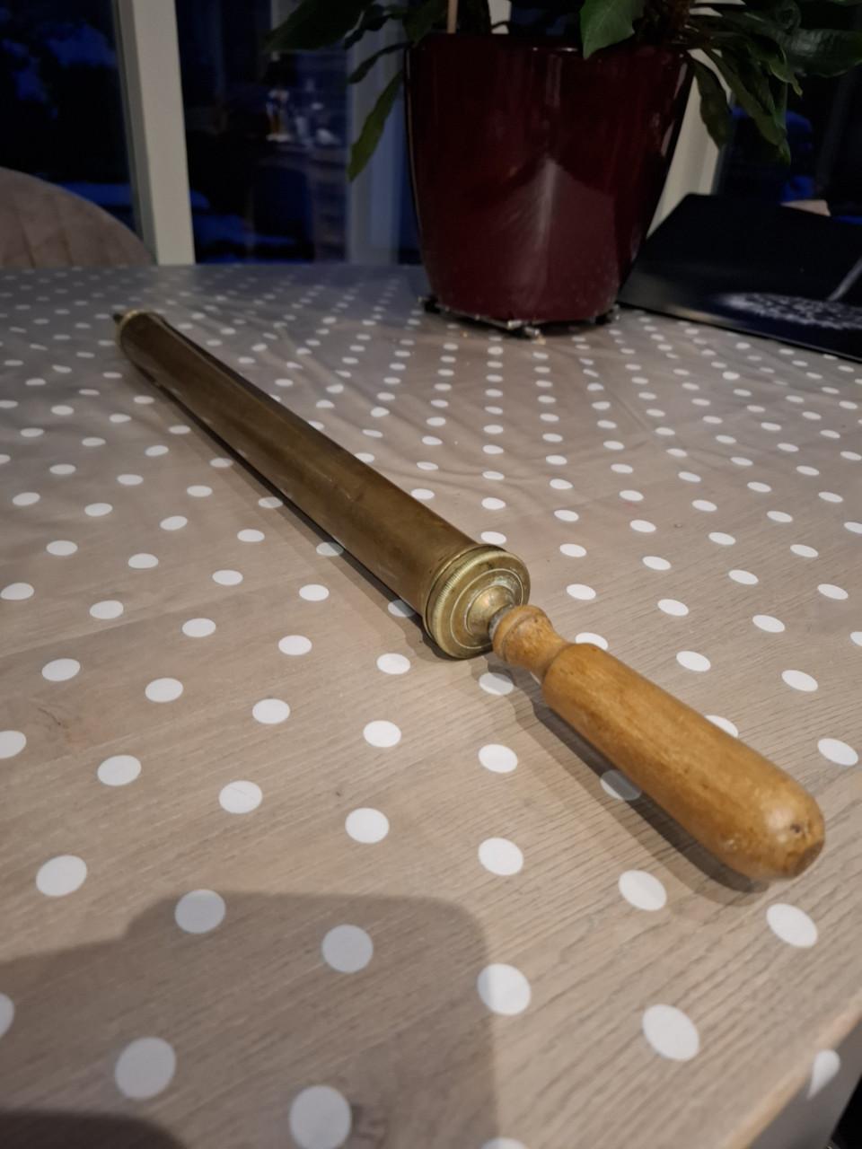 Antieke koperen spuit