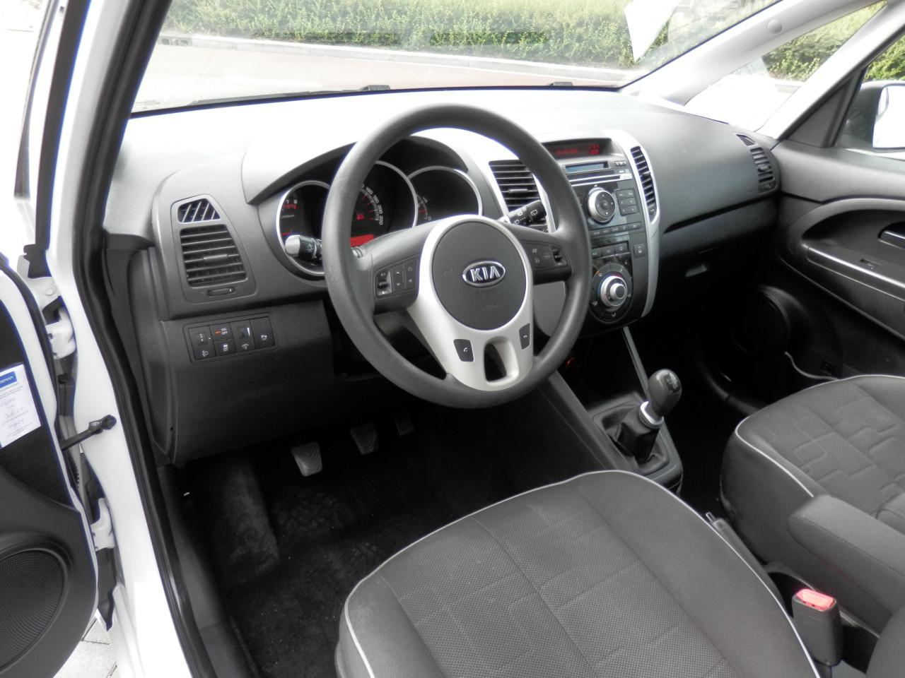 Auto Garant Biedt Aan: KIA Venga 1.4 CVVT Xtra