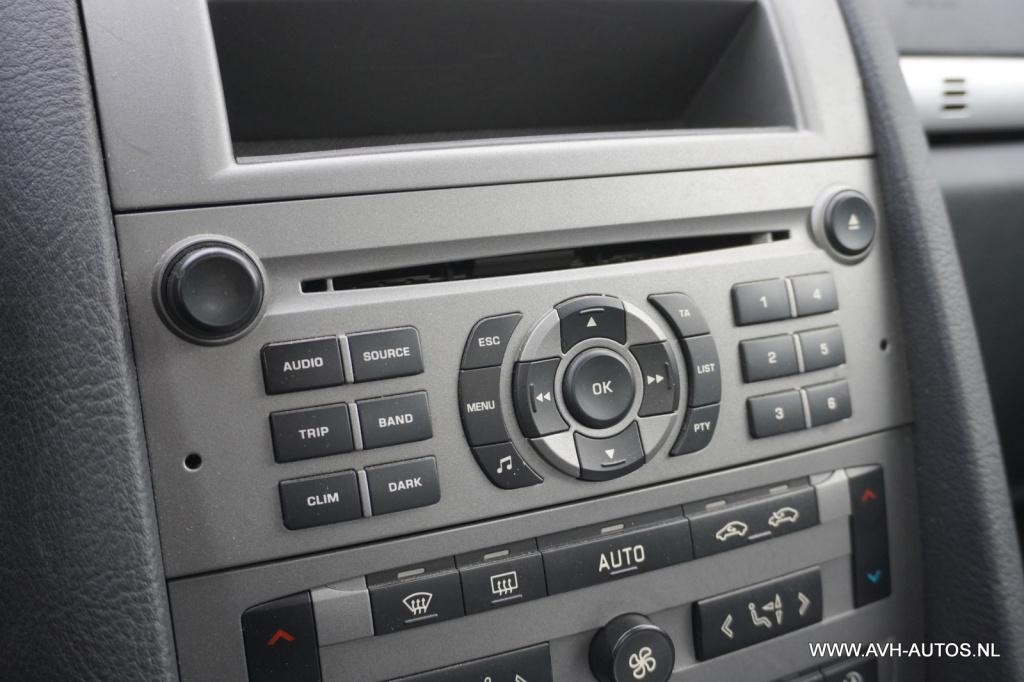 Peugeot 407 2.0-16v xr pack automaat