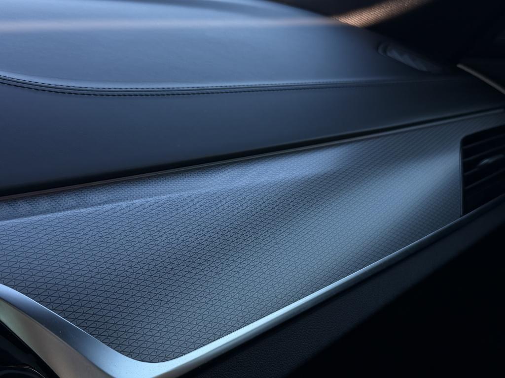 BMW 5 Serie 540i xdrive m-sport | harman kardon | acc |schuif/kanteldak | m