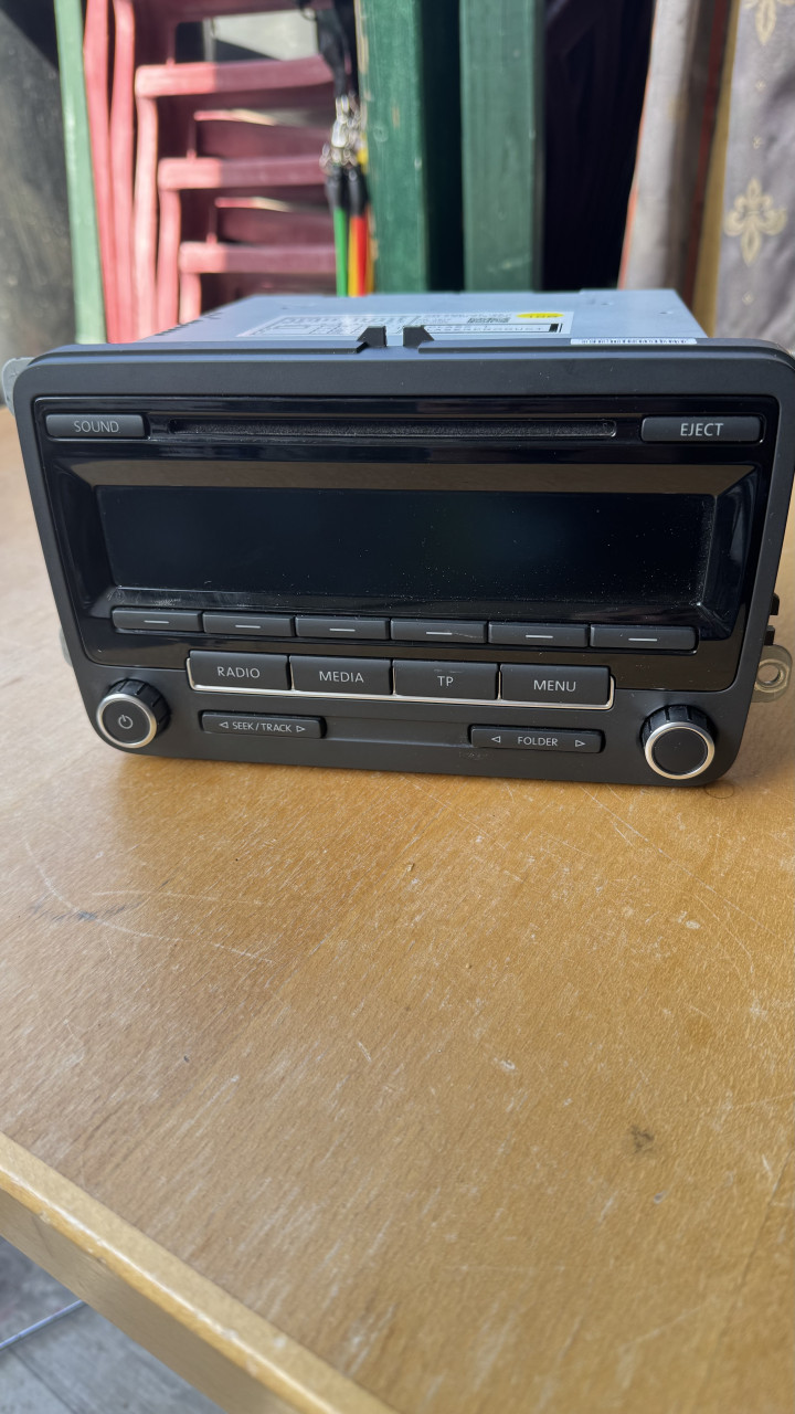 Auto radio ve polo