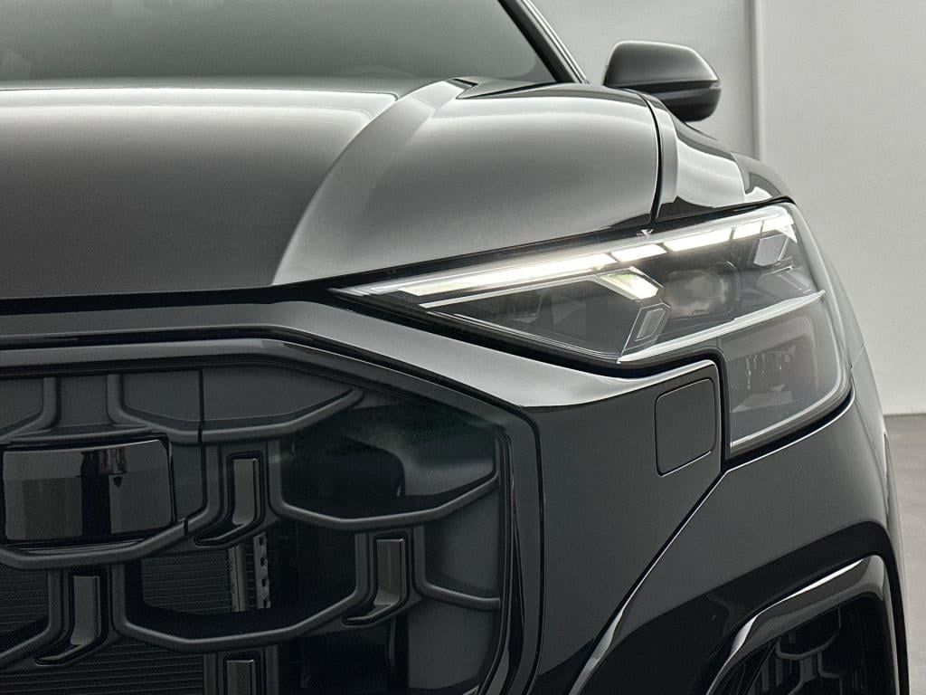 Audi Q8 55 tfsi e quattro pro line s