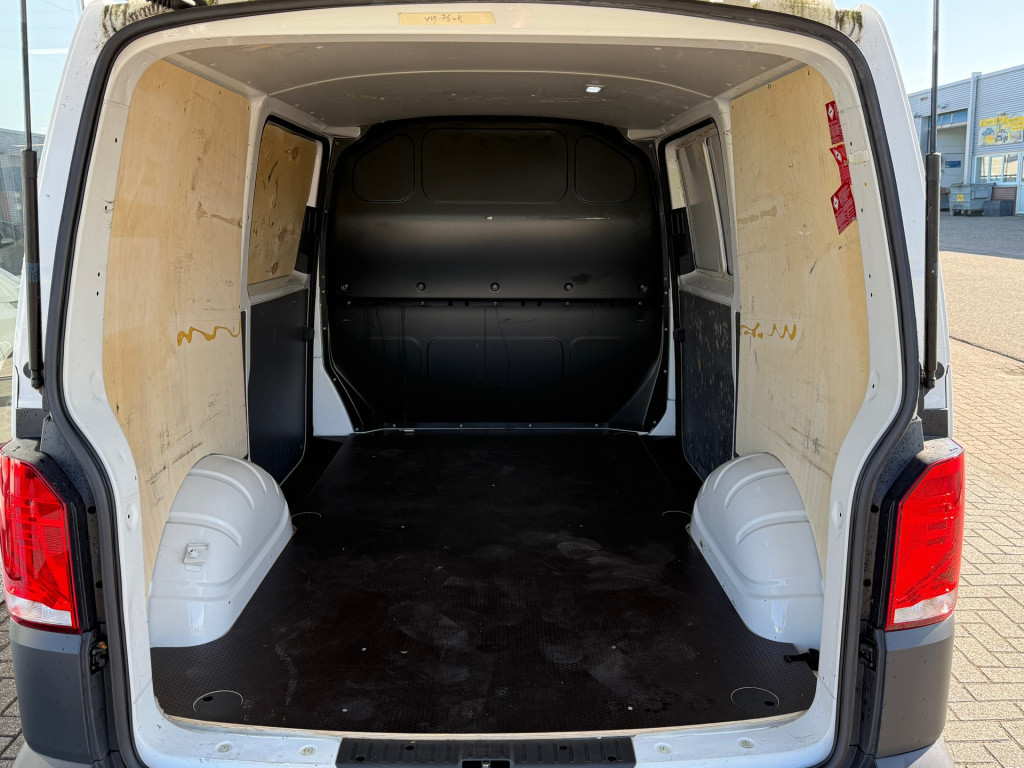 Volkswagen Transporter 2.0 tdi l1h1 32 2x schuifdeur 150 pk