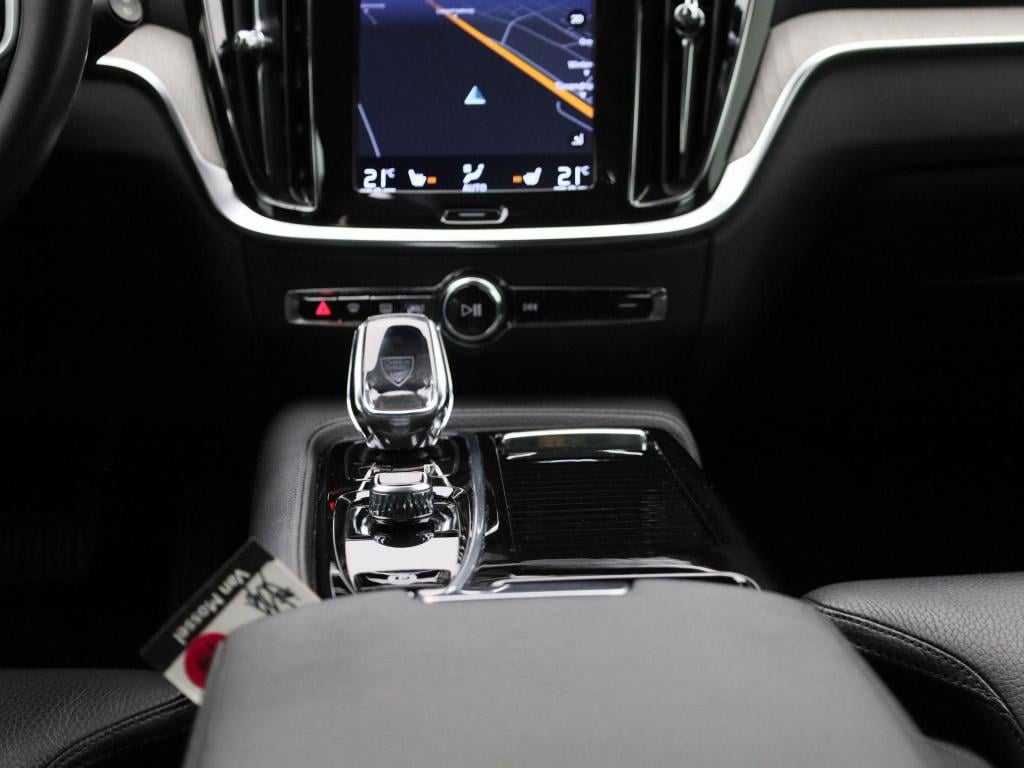 Volvo V60 2.0 t6 recharge awd inscription | automaat | apple carplay / andr