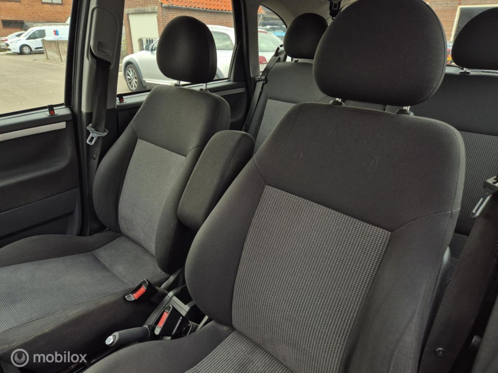 Opel Meriva 1.6-16v cosmo automaat / origineel nl / trekhaak