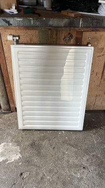 Radson Radiator met toebehoren
