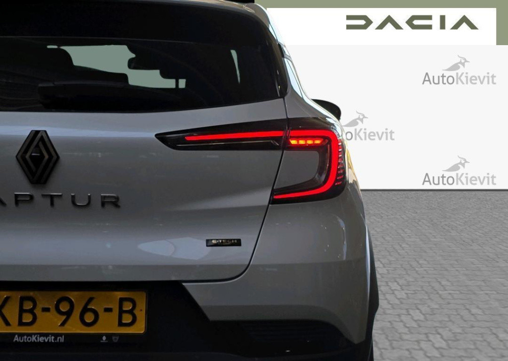 Renault Captur 1.6 e-tech full hybrid 145 techno