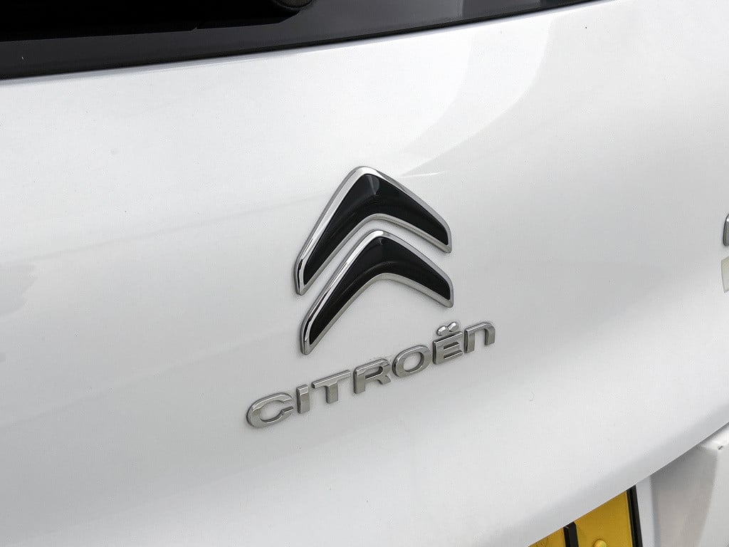 Citroen C3 82 pk shine | rijklaar | | achteruitrijcamera