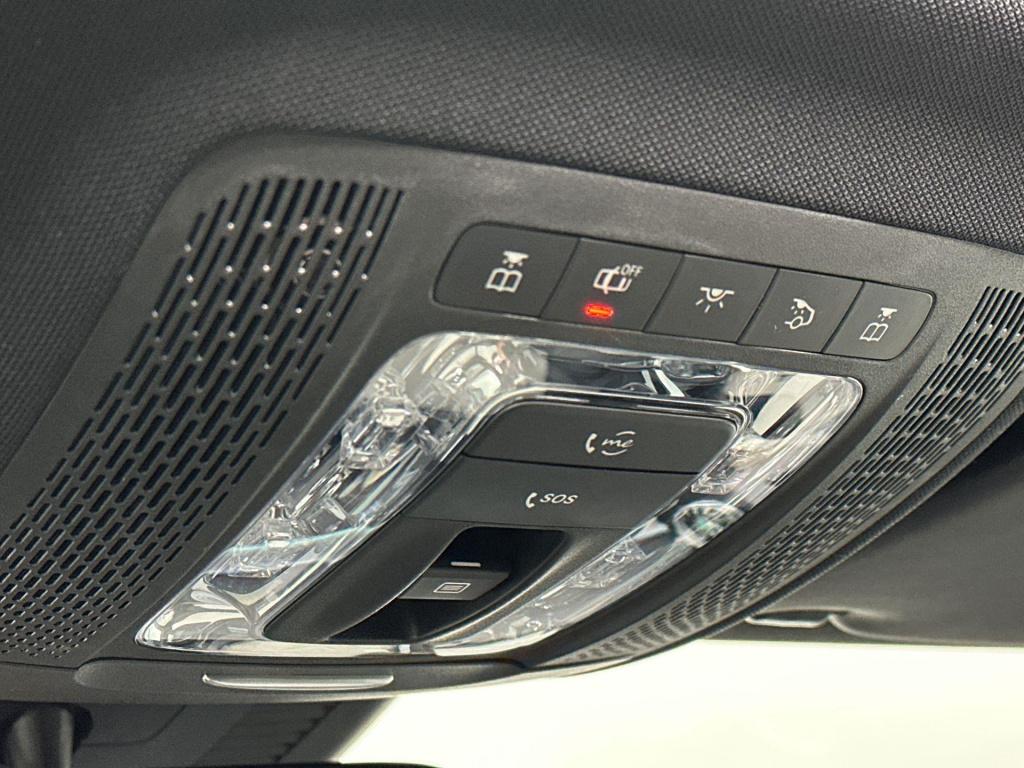 Mercedes-Benz A-Klasse 250 e amg line pano acc 360 leder