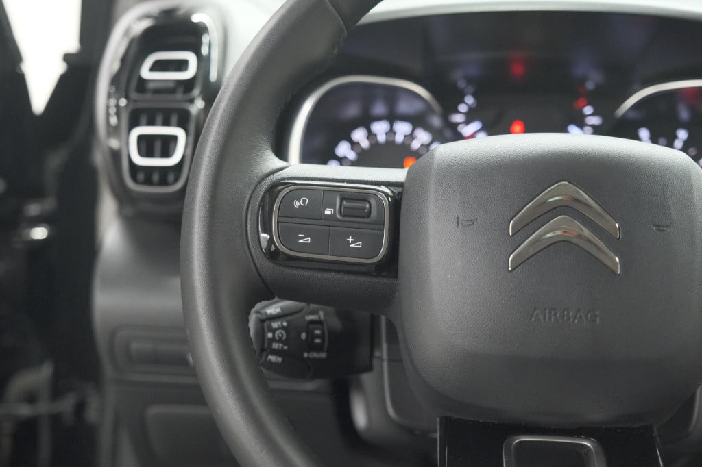 Citroen C3 Aircross puretech 130 eat6 max | camera | navigatie | apple carp