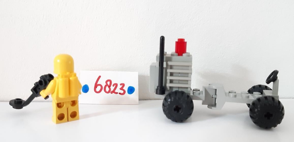 Lego Classic Space 6823: Surface Transport