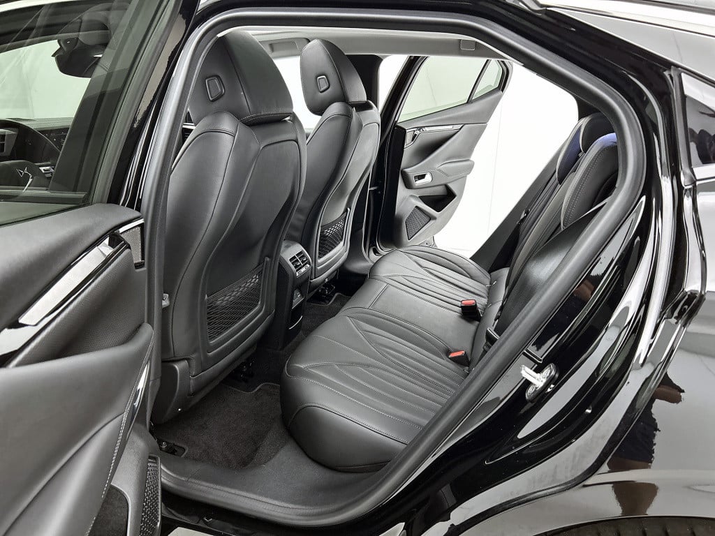 Ds Ds 4 e-tense rivoli | rijklaar | panoramadak |
