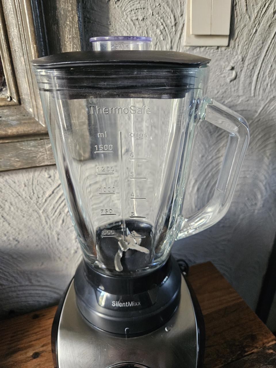 Zgan werkende Bosch SilentMixx Blender - glazen kan