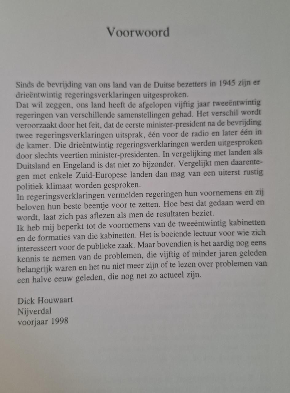 Van Drees tot Kok, een halve eeuw regeren,  door Dick Houwaart