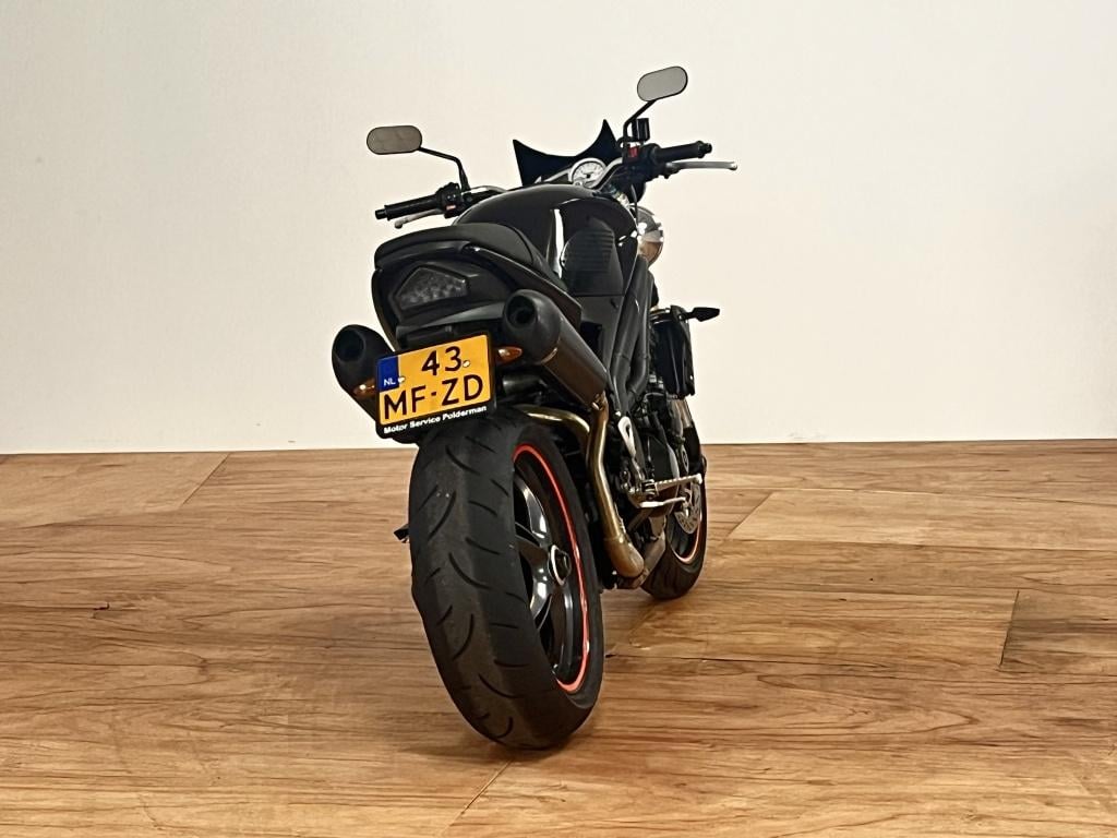 Triumph Speed Triple sport