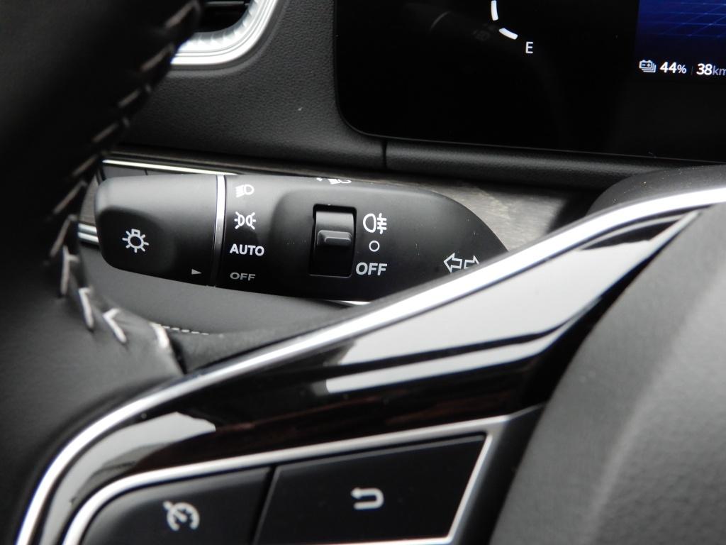 Dfsk E5 Phev 1.5 l2 | 7-persoons | pano | leder | direct leverbaar