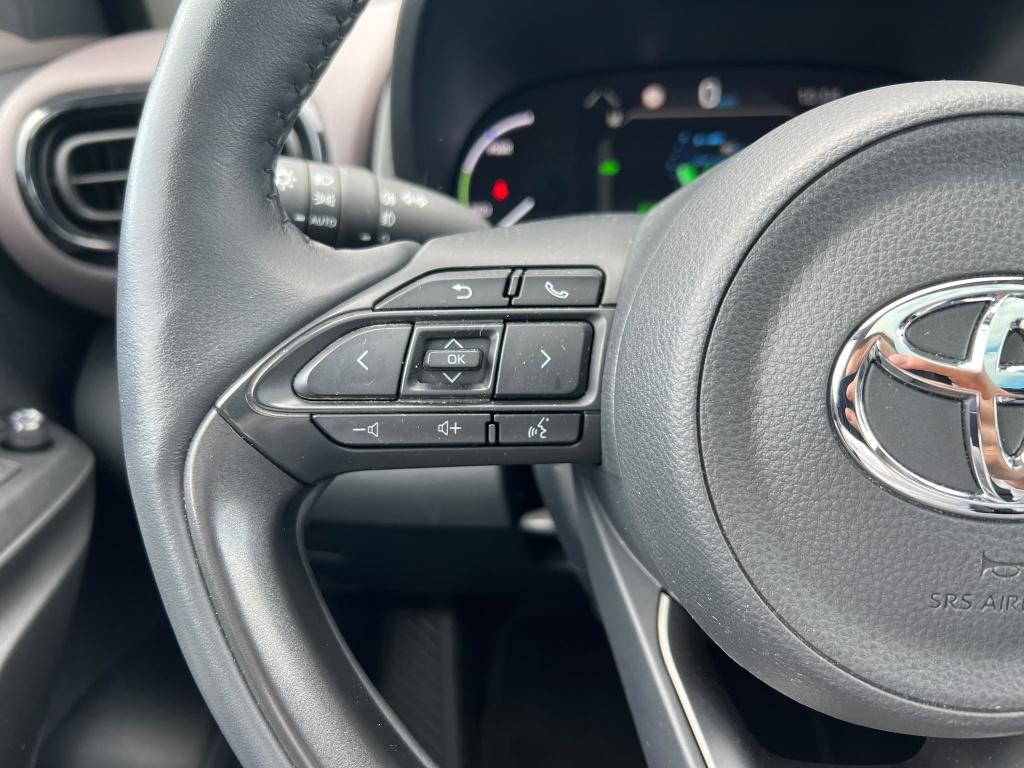 Toyota Yaris Cross 1.5 hybrid executive | 360 camera | elec. klep | stuurve