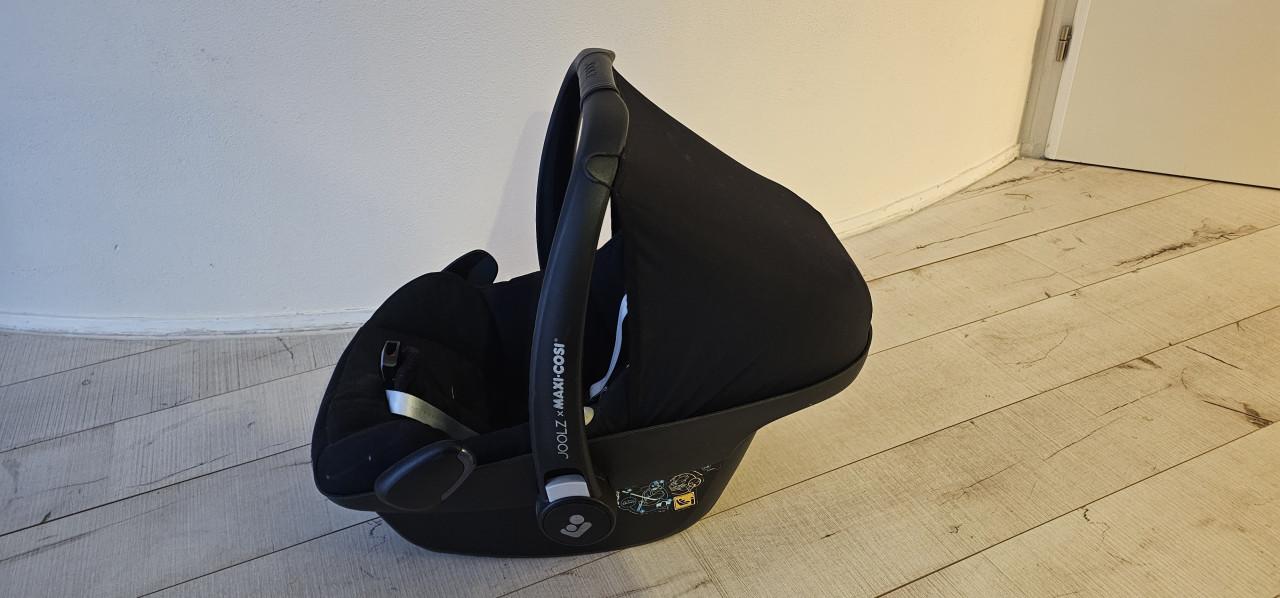 Joolz maxi cosi met verkleiner