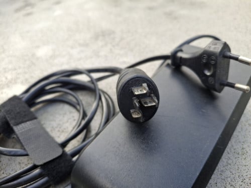 2 opladers Bosch performance cx voor cube fiets.