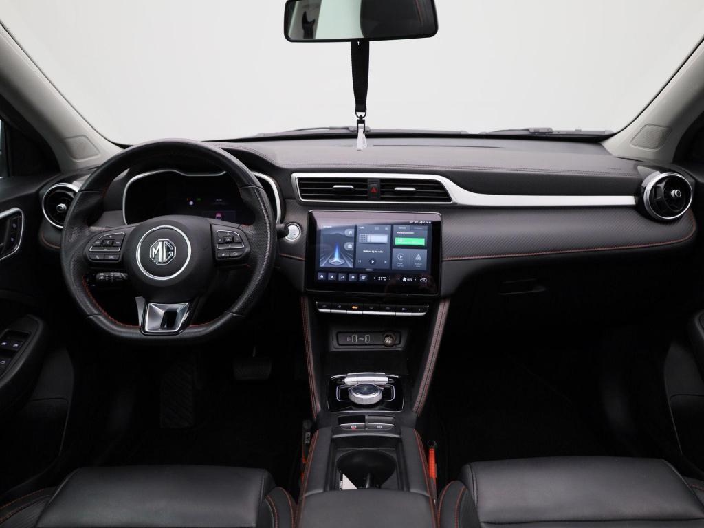 MG Zs Ev long range luxury 70 kwh 3-fase 11kw-lader | leder | panoramadak |