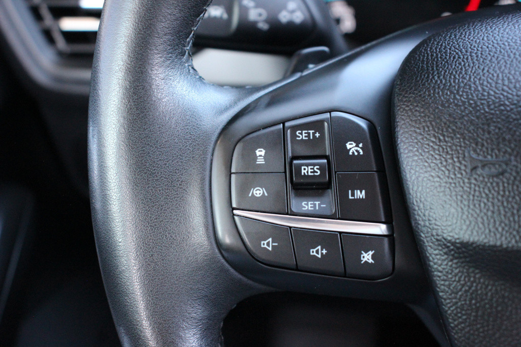 Ford Focus wagon 1.5 ecoboost active business | navi | acc | camera