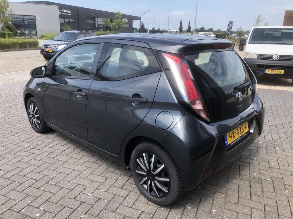 Toyota Aygo 1.0 vvt-i x-now