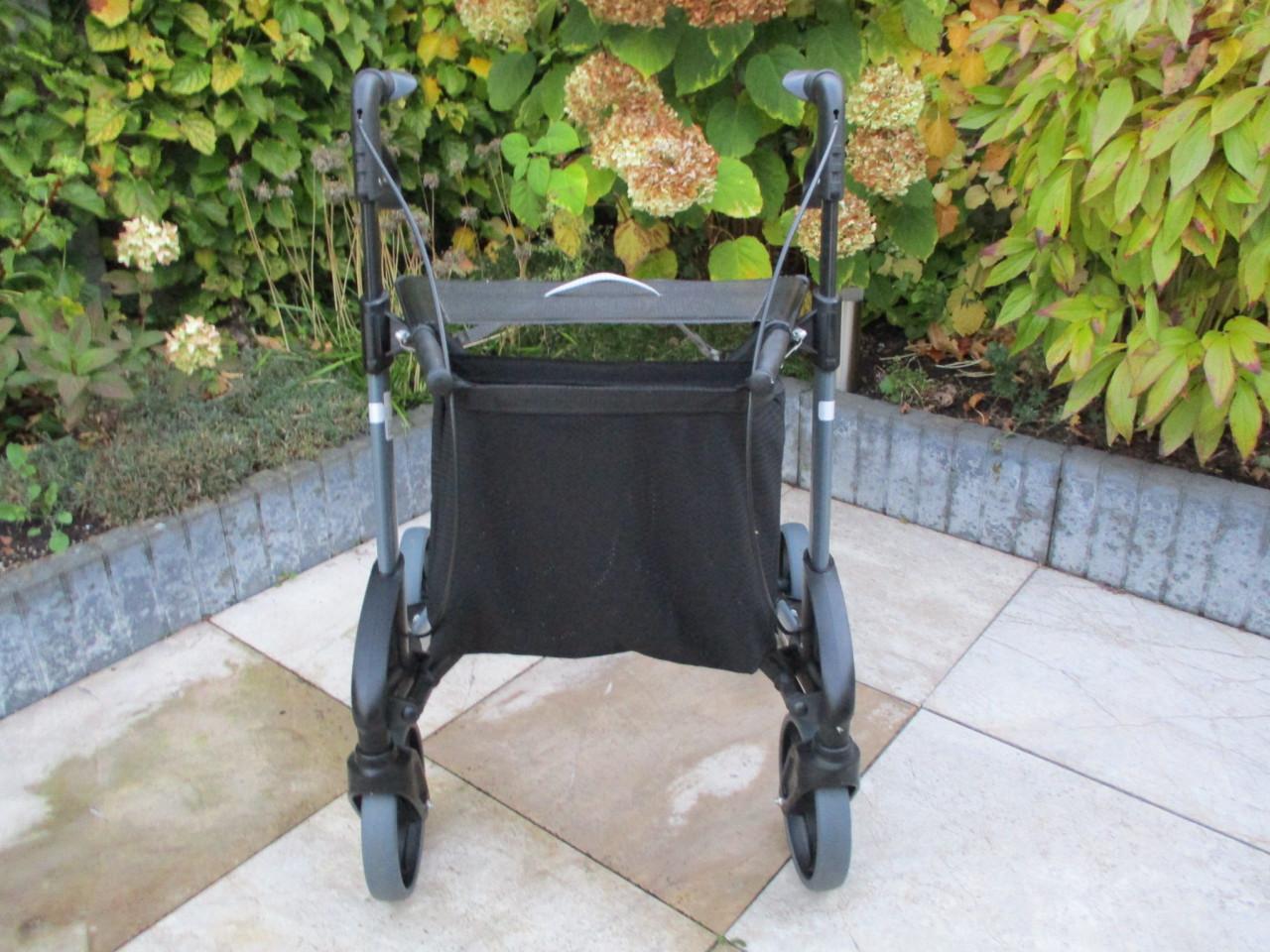 Zgan Topro Troja opvouwbare lichtgewicht rollator