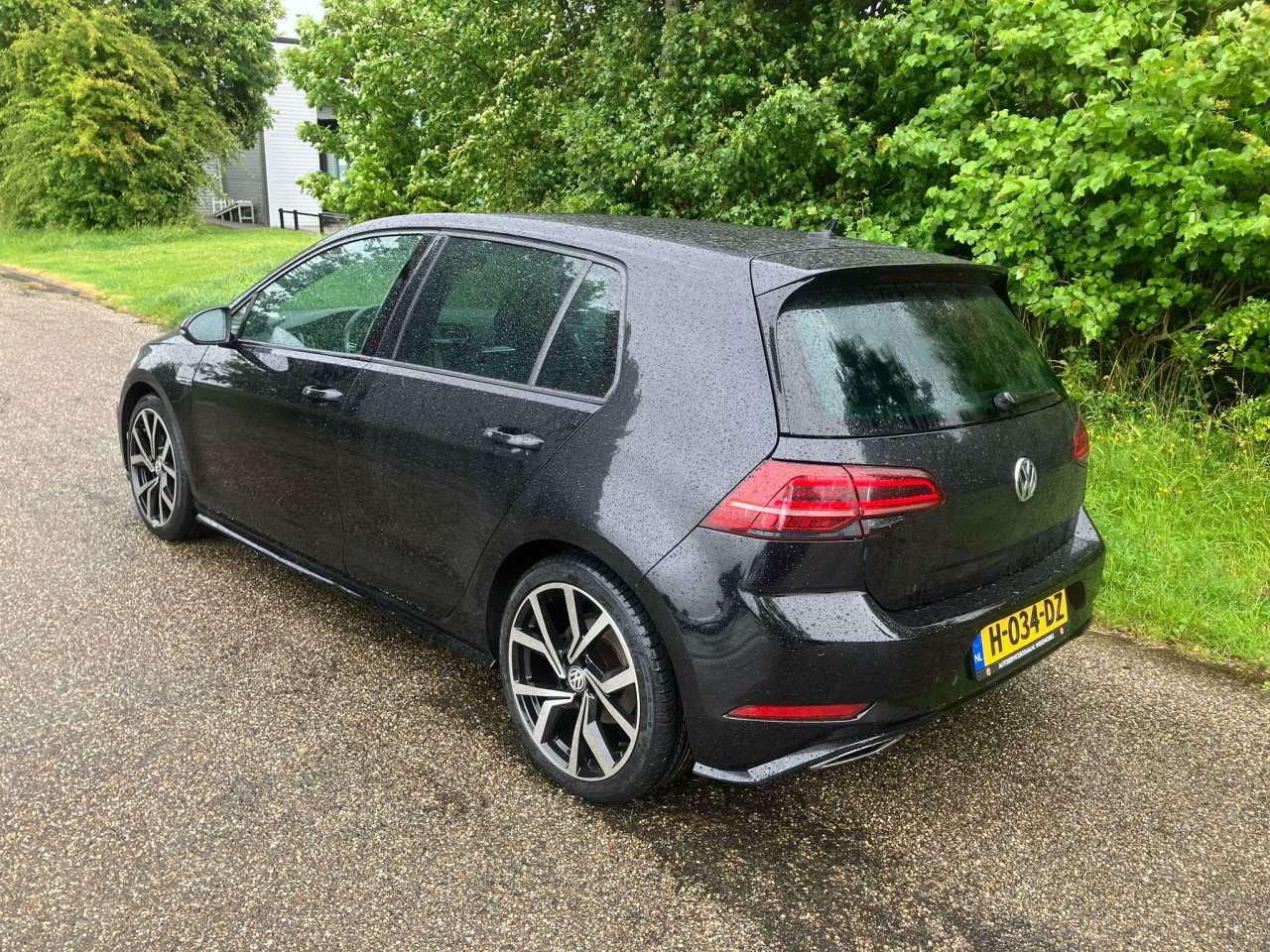 Volkswagen Golf 1.5Tsi R-line