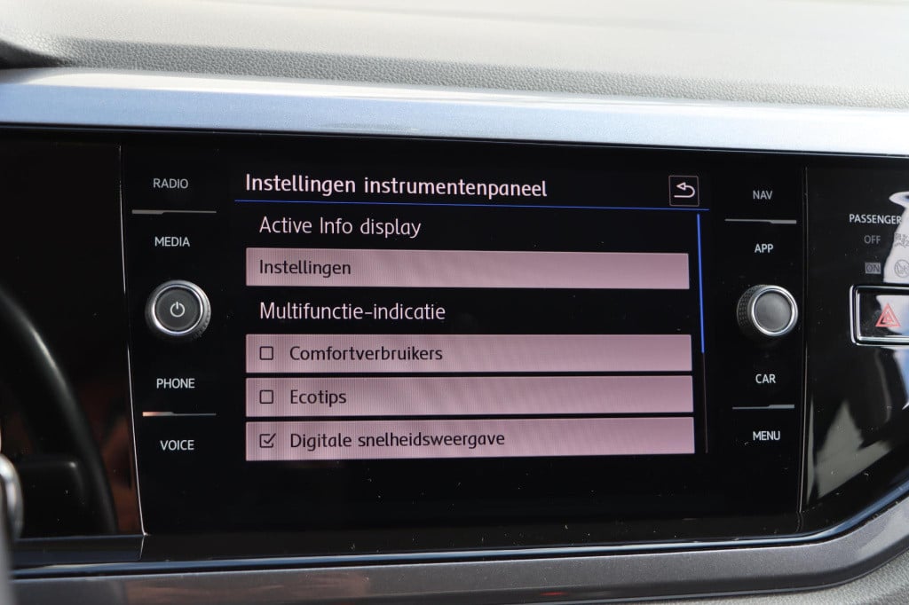 Volkswagen Polo 1.0 tsi highline