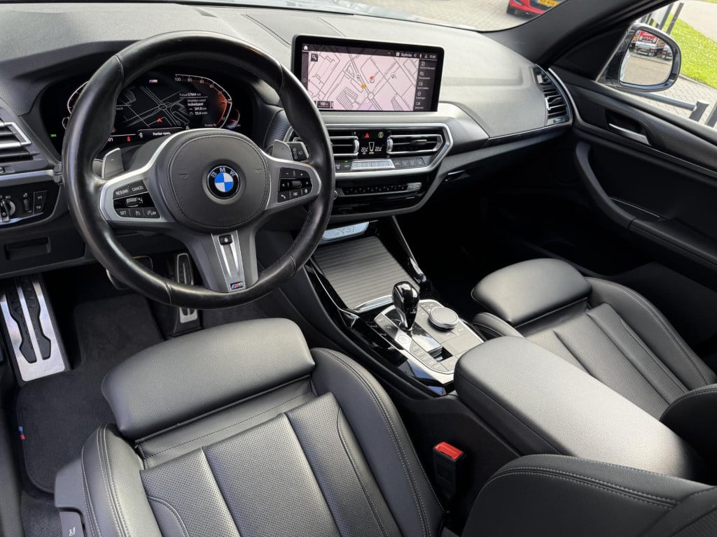 BMW X3 xdrive20i high executive m sport | trekhaak uitklapbaar | navigatie 