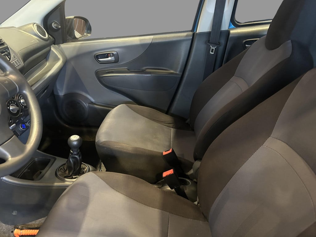 Suzuki Alto 1.0 celebration easss