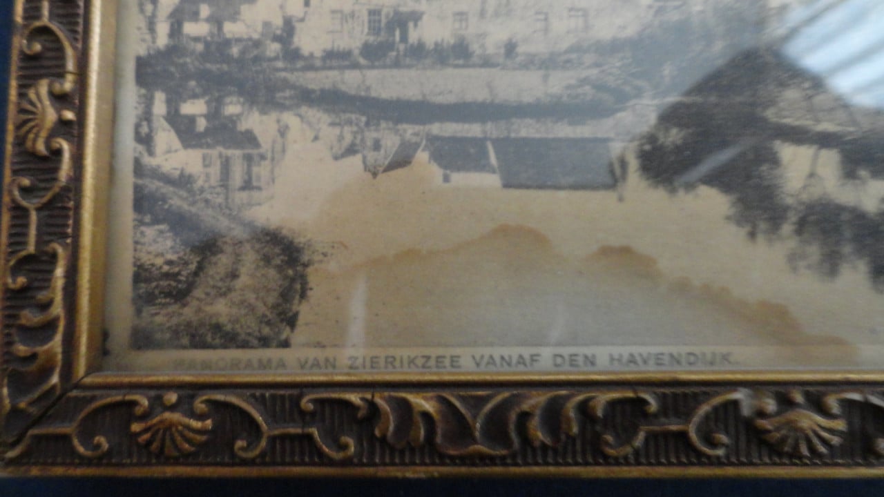 Zierikzee -Panorama van Zierikzee vanaf Den Havendijk. ± 1900 – ingelijst!