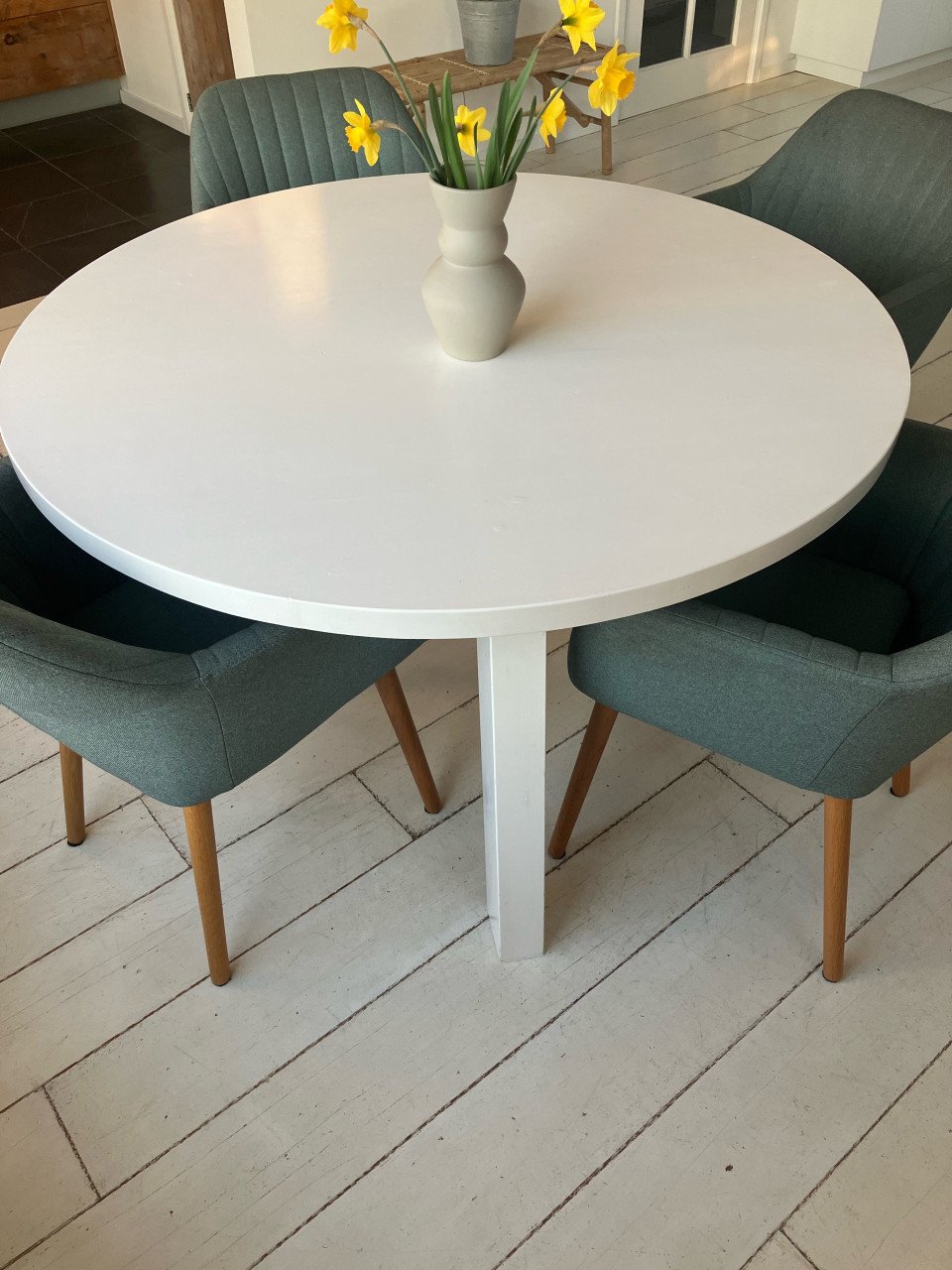 Eettafel rond 125 cm wit