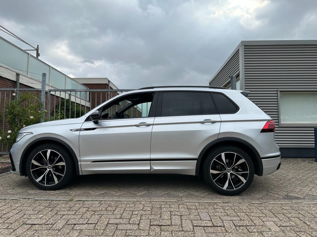 Volkswagen Tiguan 1.5 tsi r-line business+ trekhaak camera 20'' black style