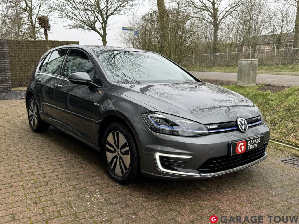 Volkswagen E-golf e-dition 35,8 kwh warmtepomp