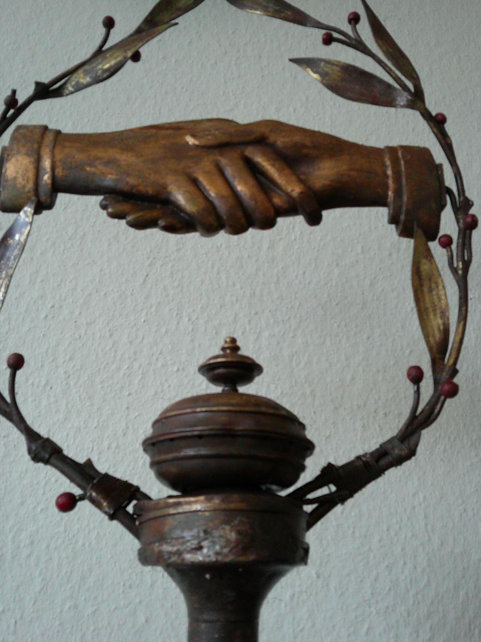 VROEG 19DE EEUW VERGULD GRAFORNAMENT