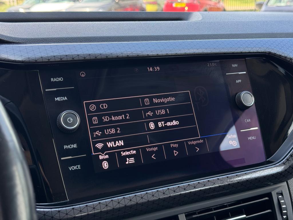 Volkswagen T-cross 1.0 tsi style * virtual cockpit * stoelverwarming * carp