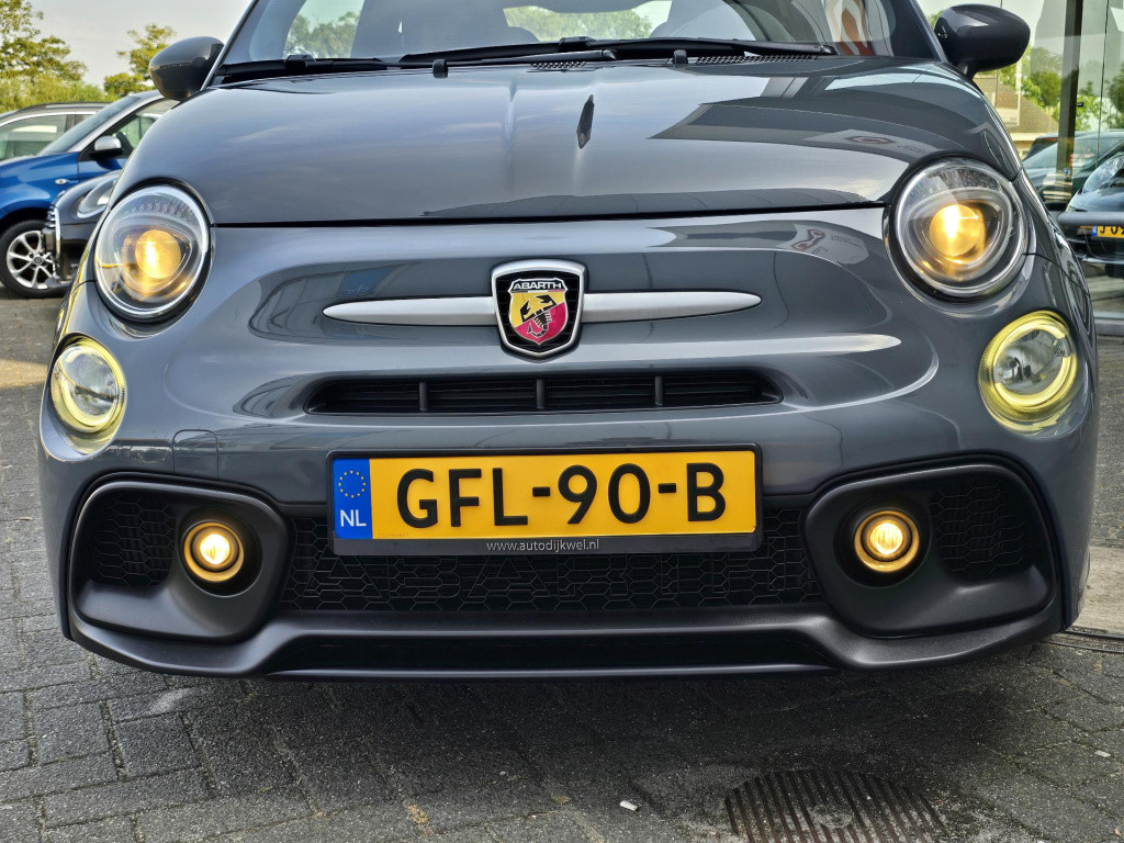 Fiat 500 1.4 t-jet abarth 595
