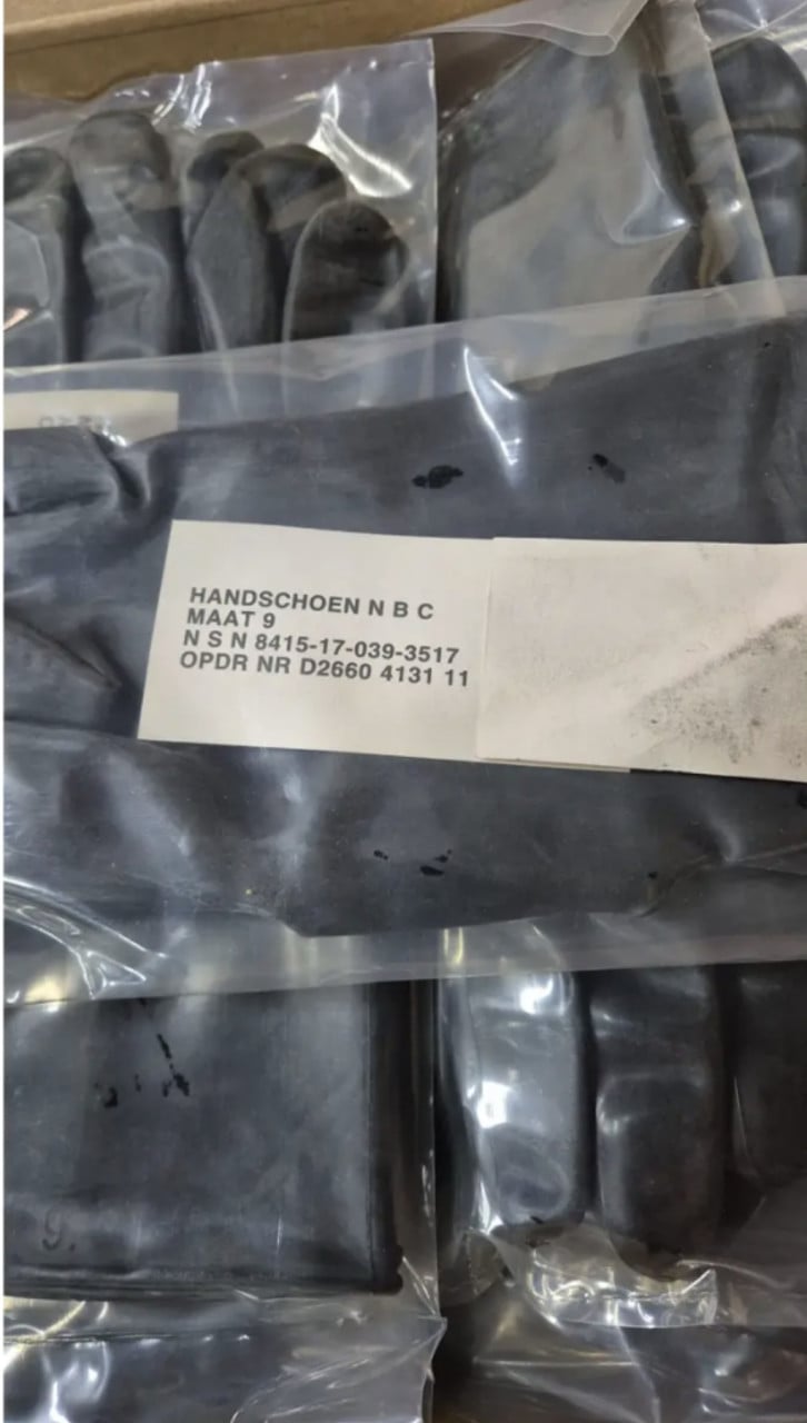Vredestein Plastic Werk-Handschoenen  40 PAAR !!!