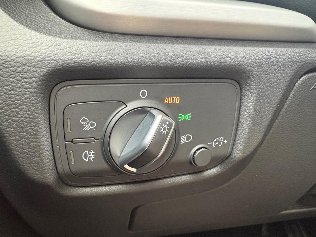 Audi A3 sportback 1.5 tfsi cod sport s line edition