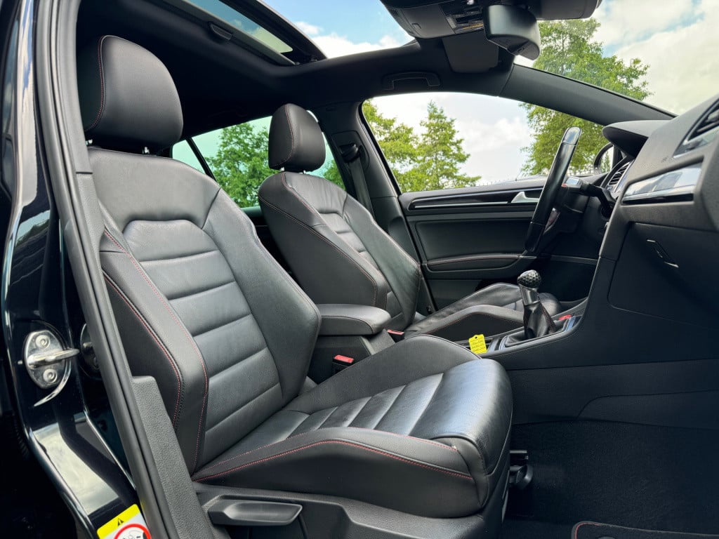 Volkswagen Golf 2.0 tsi gti performance * panoramadak * leer * xenon * navi