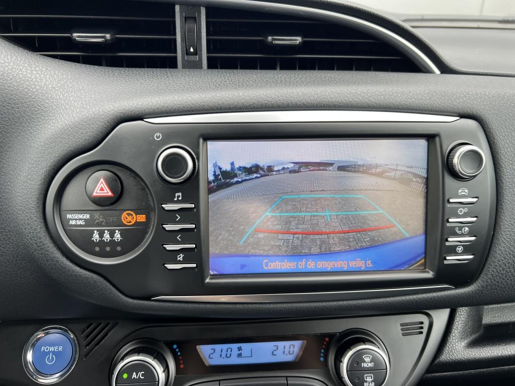 Toyota Yaris 1.5 hyb. premium | dealeronderhouden |