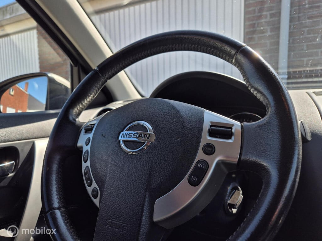 Nissan Qashqai 2.0 tekna / origineel nederlands / automaat / achteruitrijca