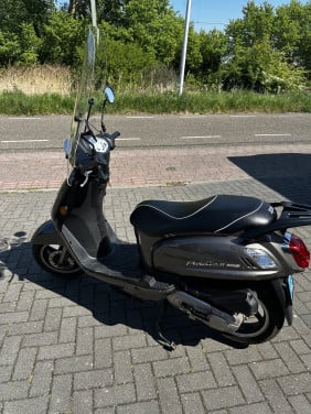 Sym Fiddle II (Blauw kenteken)